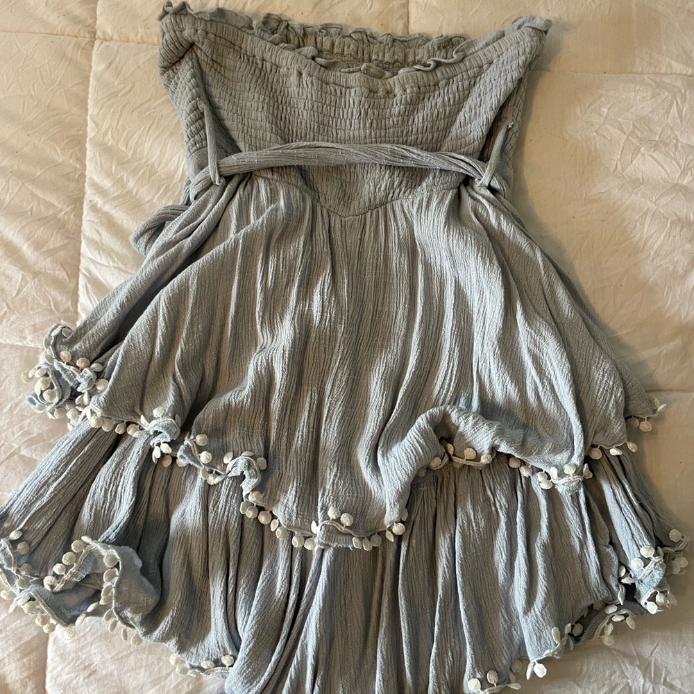 Gray Strapless Ruffle Romper - Picture 4 of 6